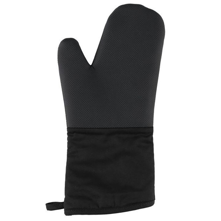 Grillikinnas Mustang musta 20 x 38 cm