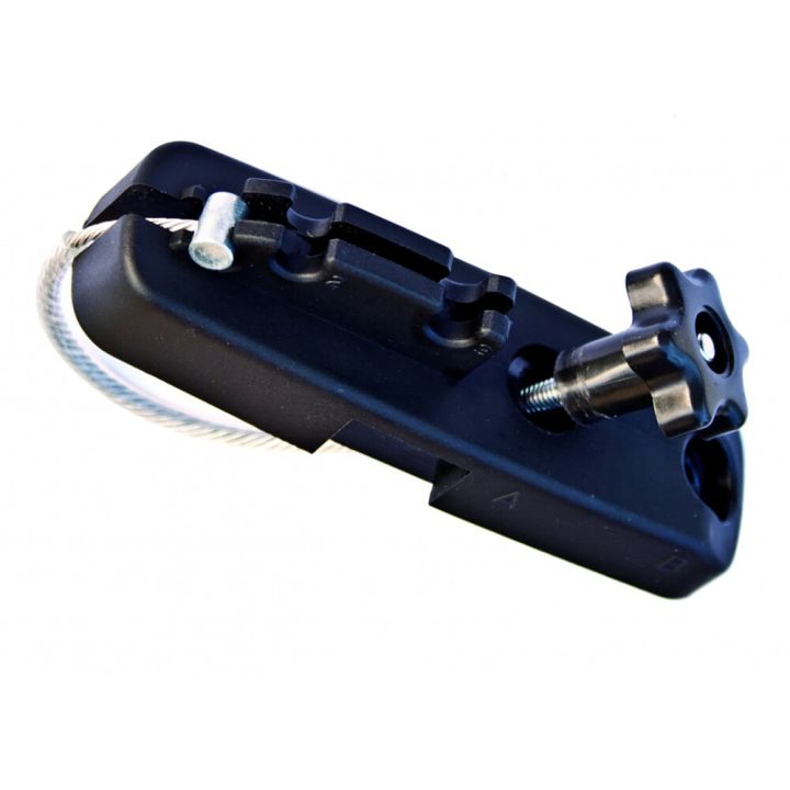 Suksiboksin kiinnike G3 4 kpl