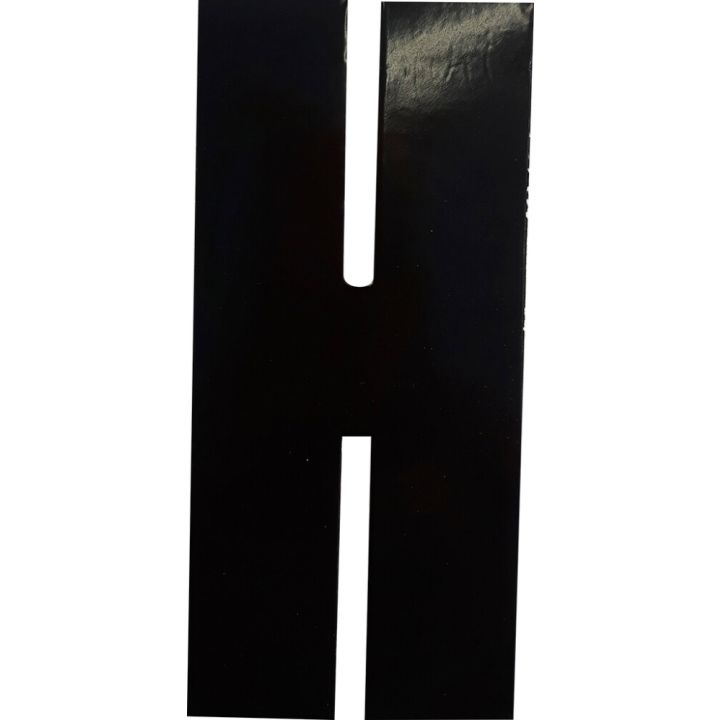 Kirjain Klassen Musta 8,3 cm H