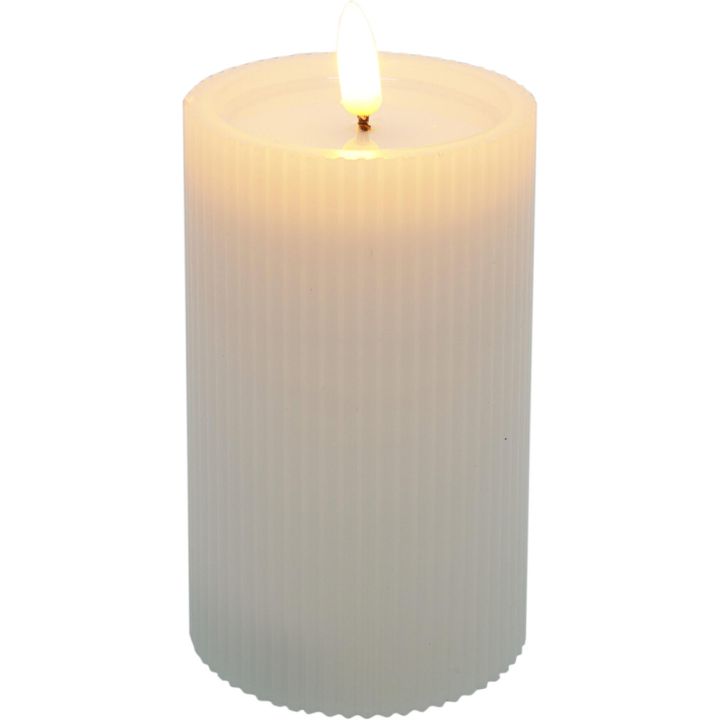 LED-pöytäkynttilä 7,5 x 12,5 cm lajitelma