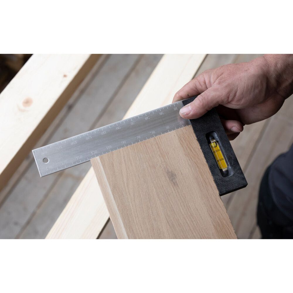 Suorakulma Empire 120 mm