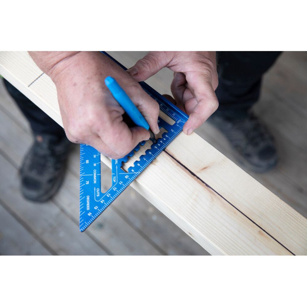 Kolmiosuorakulma Empire True Blue 180 mm