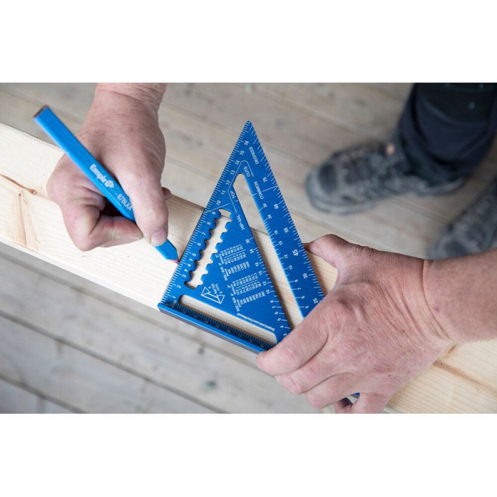 Kolmiosuorakulma Empire True Blue 180 mm