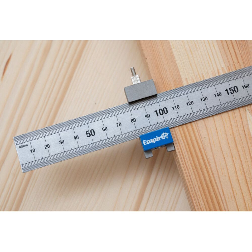 ETÄISYYDEN MÄÄRITIN VIIVAIMEEN EMPIRE