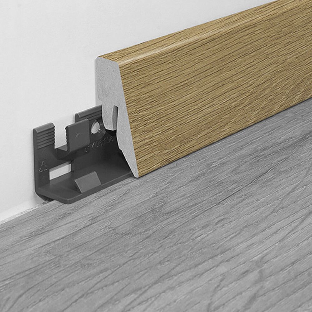 Jalkalista Logoclic  K40 C Tammi Corno MDF 19 x 40 x 2600 mm