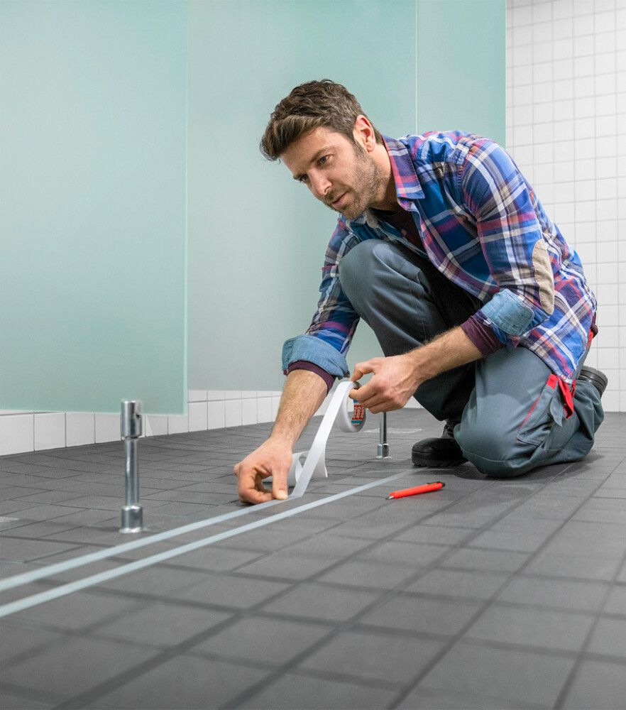 Liukuesteteippi Tesa 5 m x 25 mm Läpinäkyvä Kylpyhuoneeseen