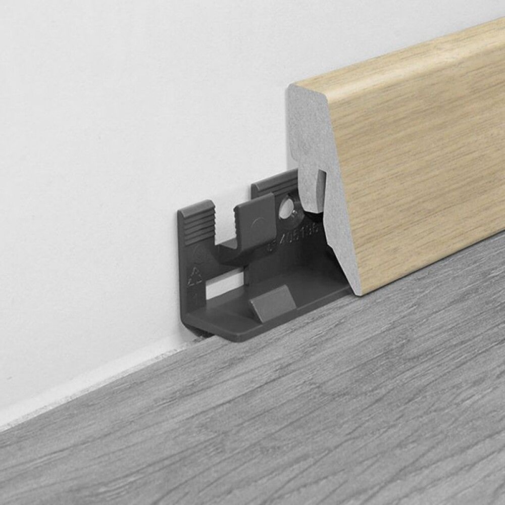 Jalkalista Logoclic K40 C Tammi Mira MDF 19 x 40 x 2600 mm