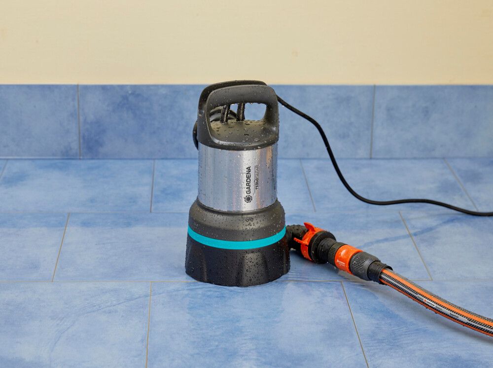 Uppopumppu Gardena 11000