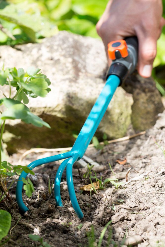 Pikkumöyhennin Gardena Combisystem