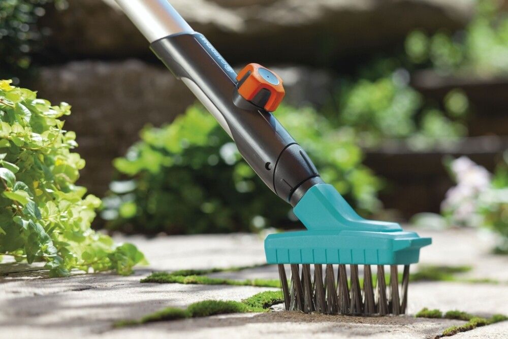 Saumaharja teräsharjoilla Gardena Combisystem M