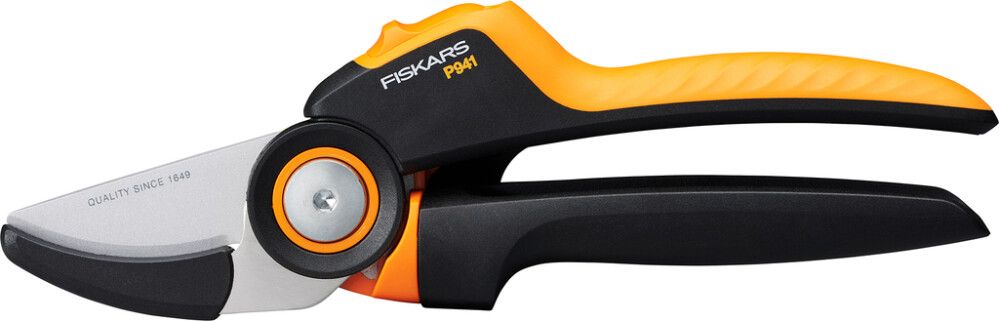 Oksasakset Fiskars L P941 alasinmalli