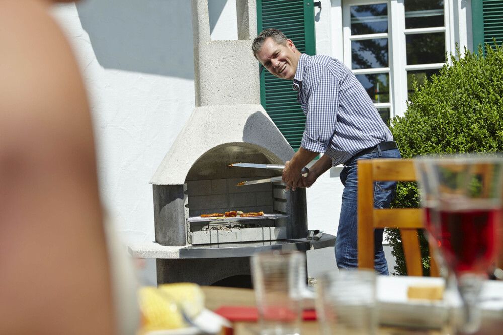 MUURIKIVIGRILLI STOCKHOLM 110X203X65 CM,