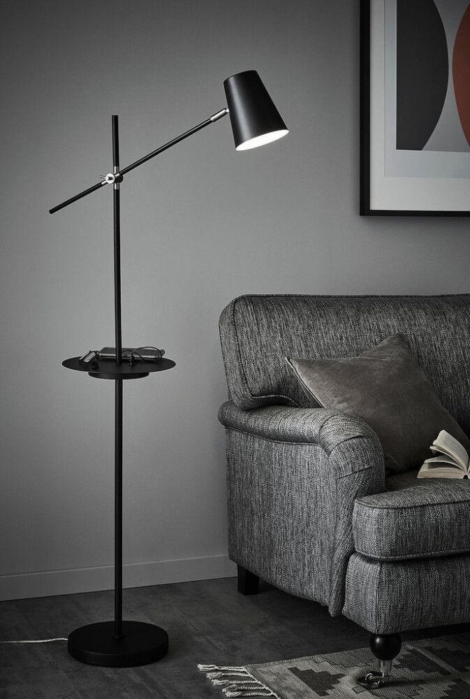 Lattiavalaisin Markslöjd Linear Musta