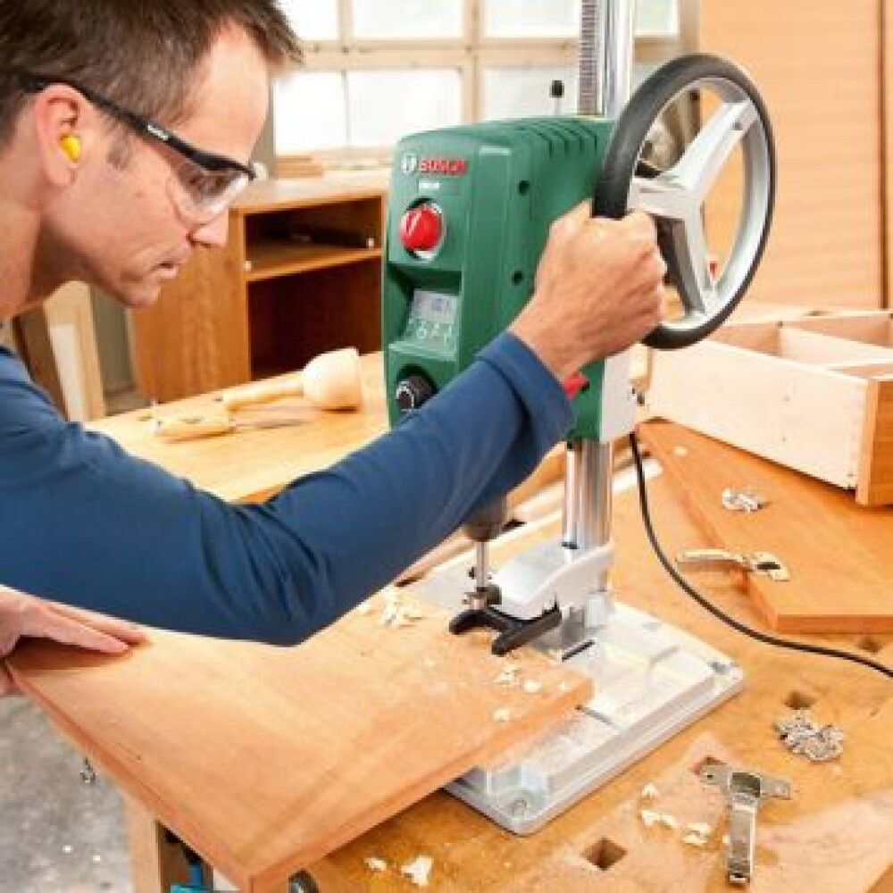 Pylväsporakone Bosch PBD 40