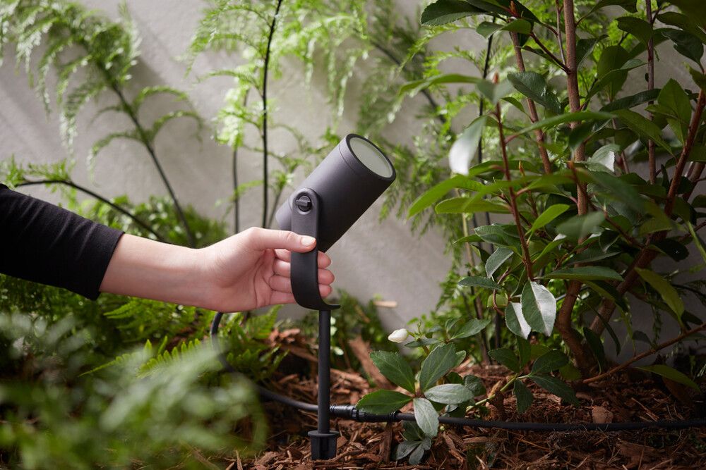 Ulkospottivalaisin Philips Hue Lily 3 kpl Peruspakkaus