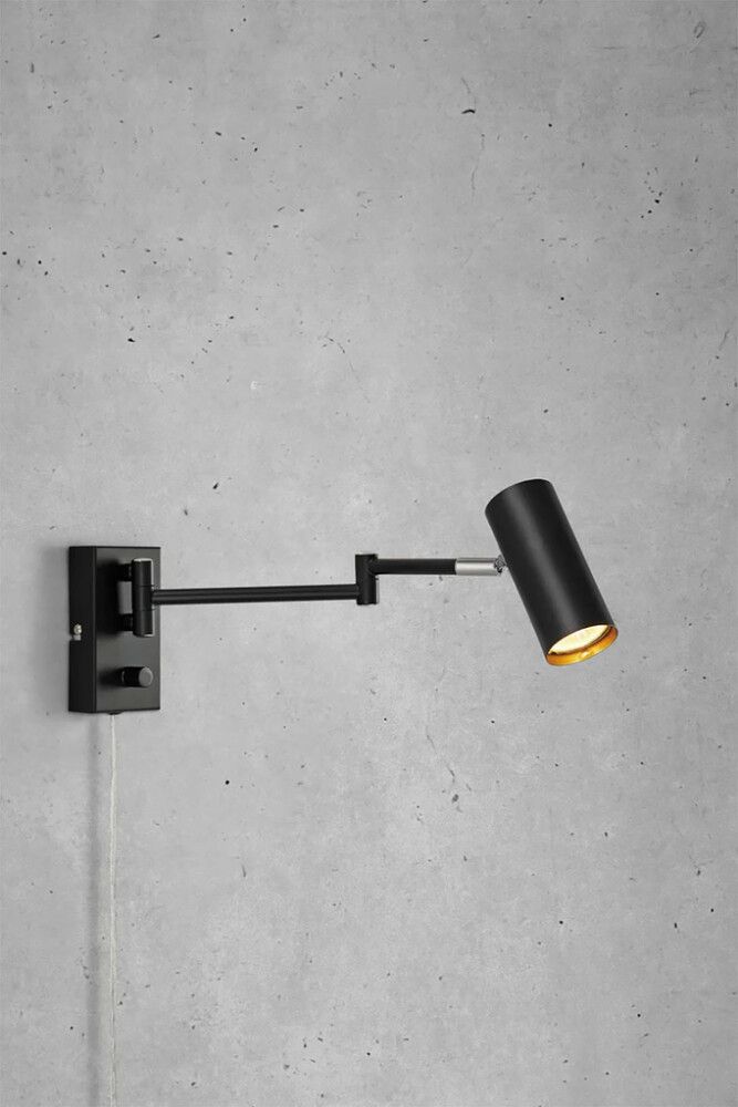 Seinävalaisin Markslöjd Torino Musta