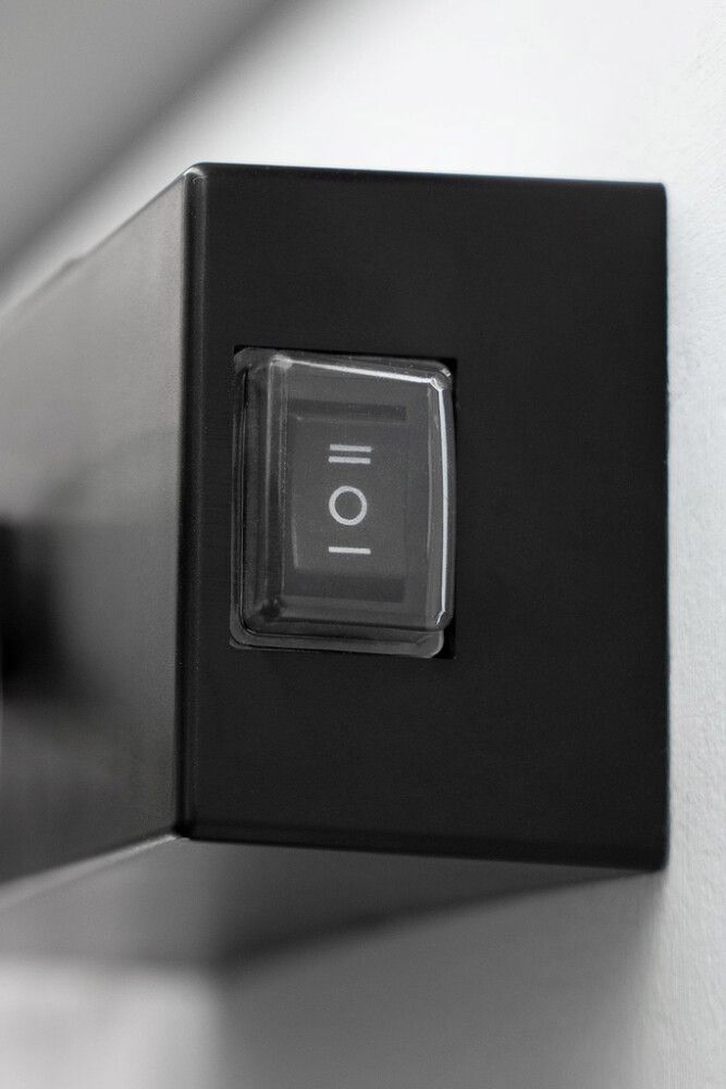 Peilivalaisin Eglo Verdello musta/messinki