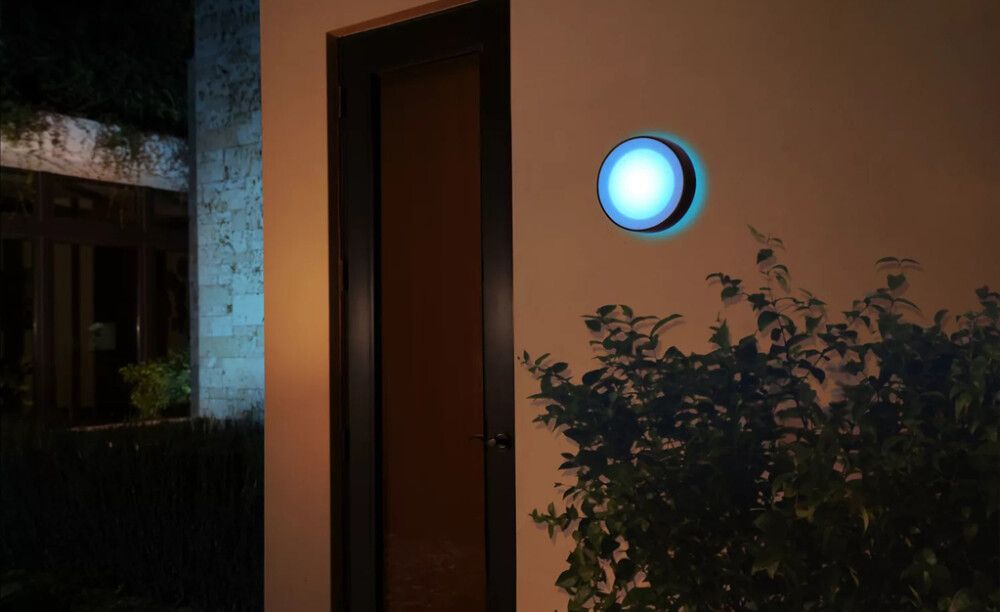 Ulkoseinävalaisin Philips Hue Daylo Musta