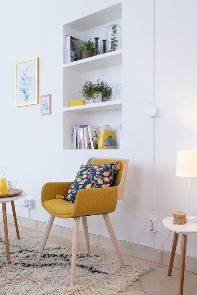 Pistorasia 2-os Schneider Electric Exxact Pinta-asennus