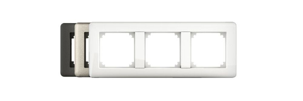 Kehys Schneider Electric Exxact 3-osainen valkoinen