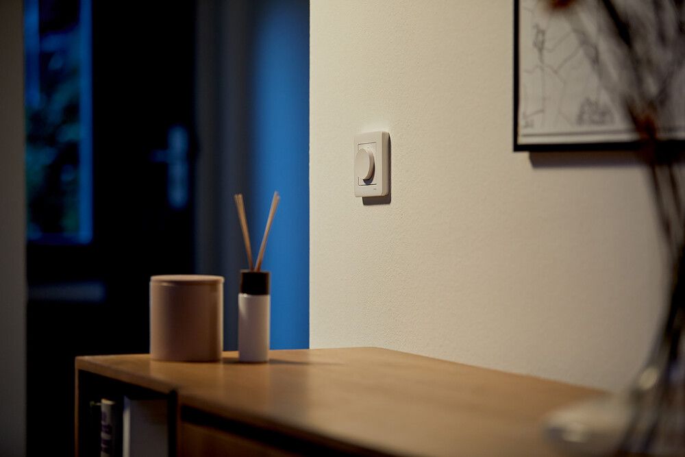 Valonsäädin Schneider Exxact LED himmennin 0-370 W