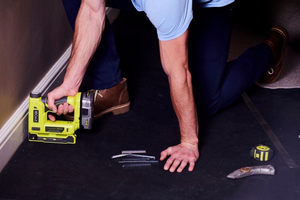 Akkunitoja Ryobi ONE+ R18ST50-0