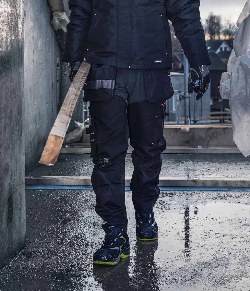 Housut L.Brador 1095PB musta 48