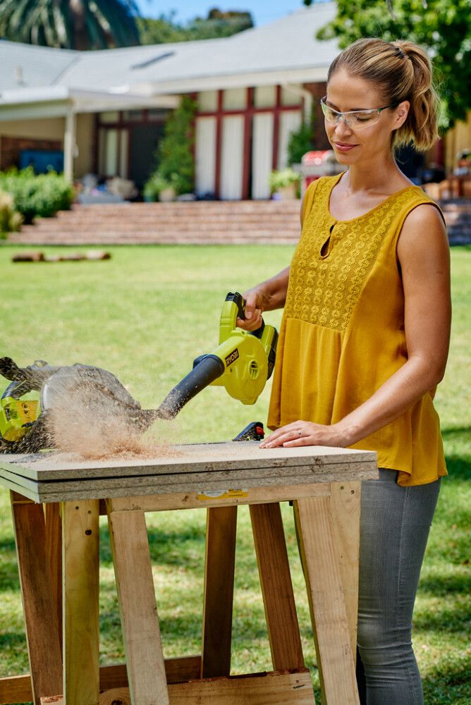 Yleispuhallin Ryobi ONE+ R18TB-0