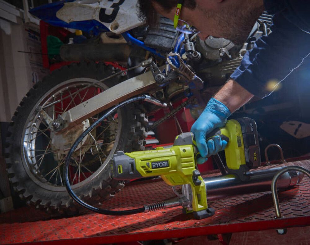 Rasvapuristin Ryobi R18GG-0 18V