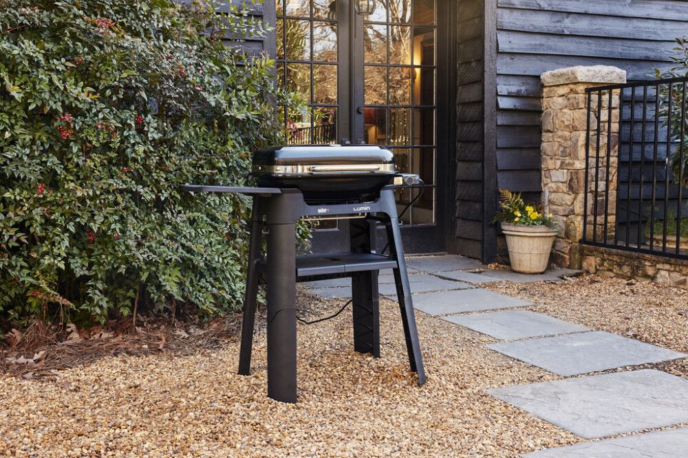 Sähkögrilli Weber Lumin jalustalla