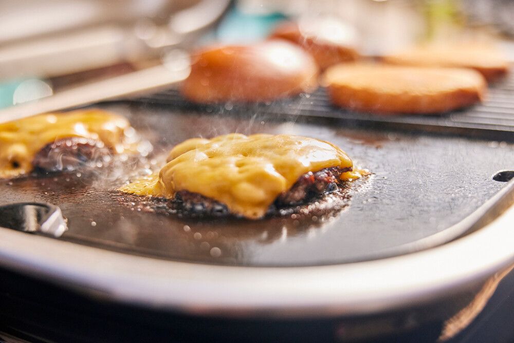 Parila Weber Lumin sähkögrilliin