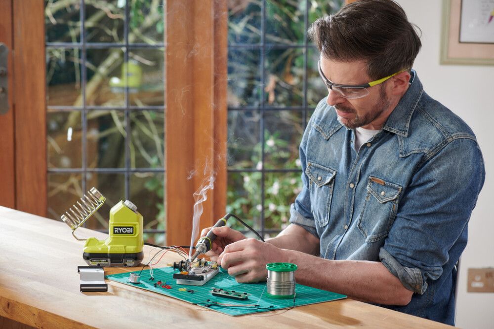 Juotin Ryobi ONE+ RSI18-0