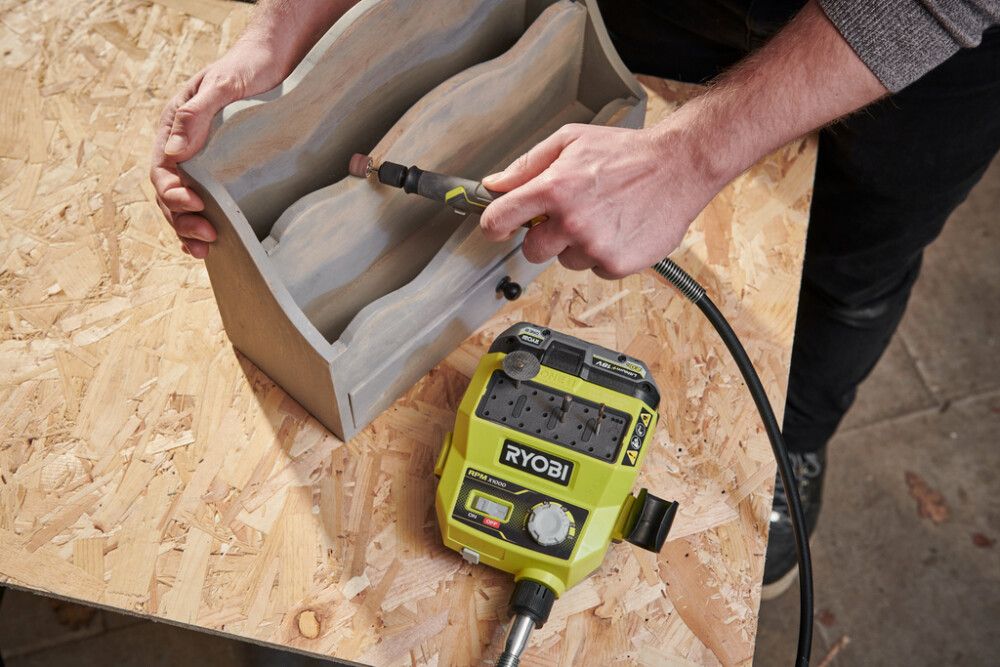 Pienoisporakone Ryobi ONE+ RRTS18-0A35