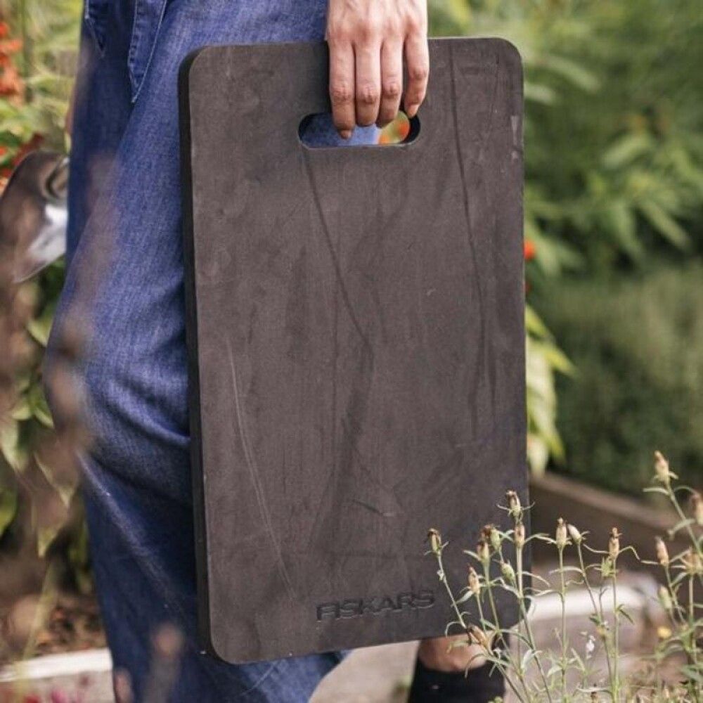 POLVISUOJA FISKARS SOLID