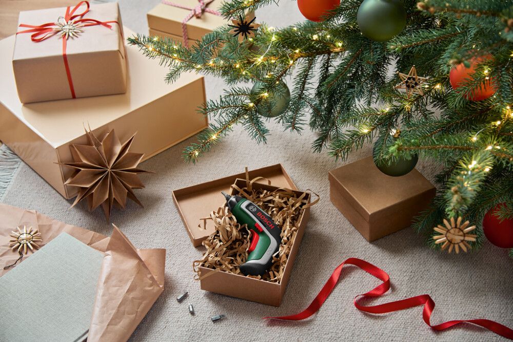 Akkuruuvinväännin Bosch IXO 7