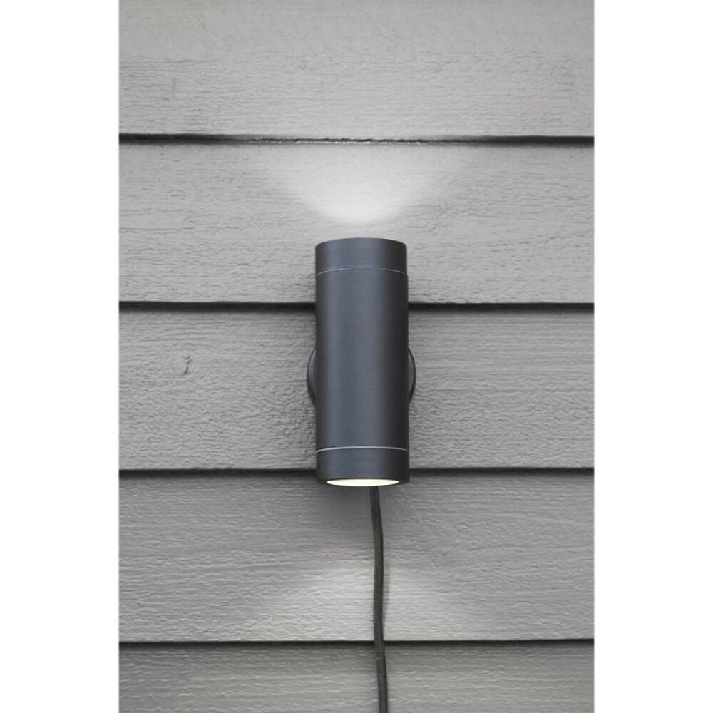 Ulkoseinävalaisin Markslöjd Garden24 2-os Musta