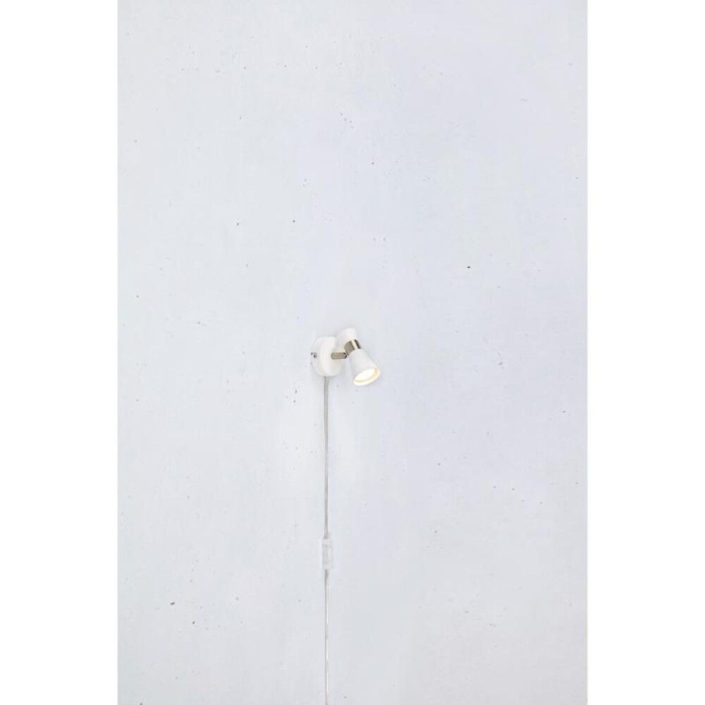 Seinävalaisin Markslöjd Folie Valkoinen/Nikkeli