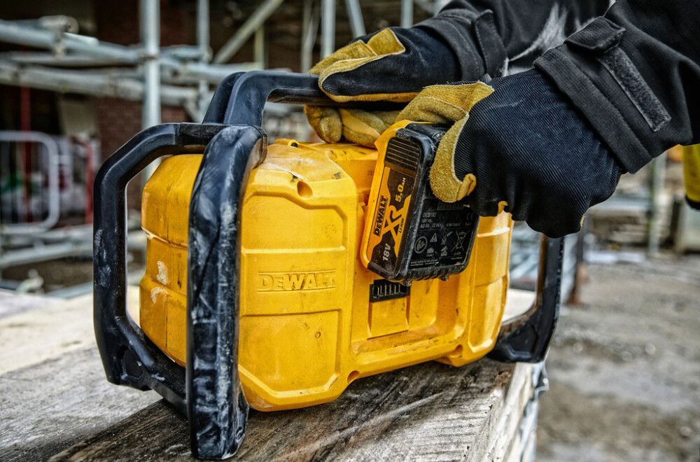 Radio DeWalt DCR029-QW