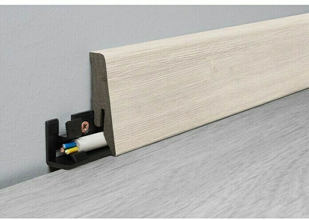 Jalkalista Logoclic Aquaprotect K58 Beach Oak 18 x 58 x 2600 mm