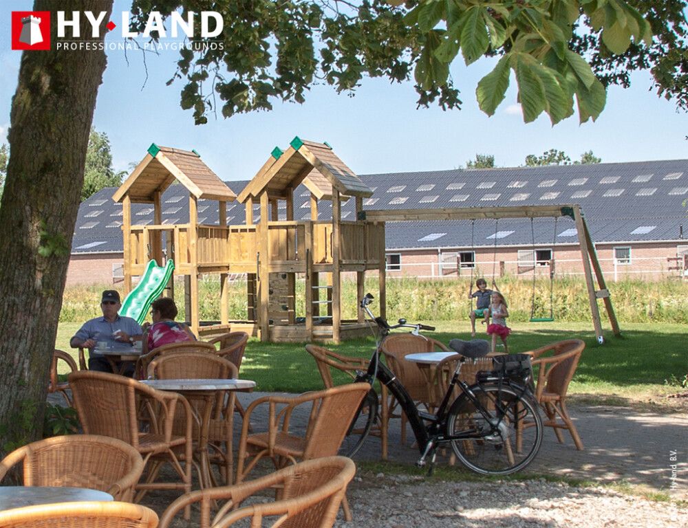 Leikkitorni HY Land malli 8 ja keinumoduuli