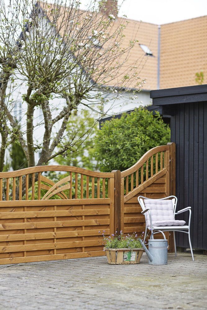 Aitatolppa 6,8 x 6,8 x 268 cm