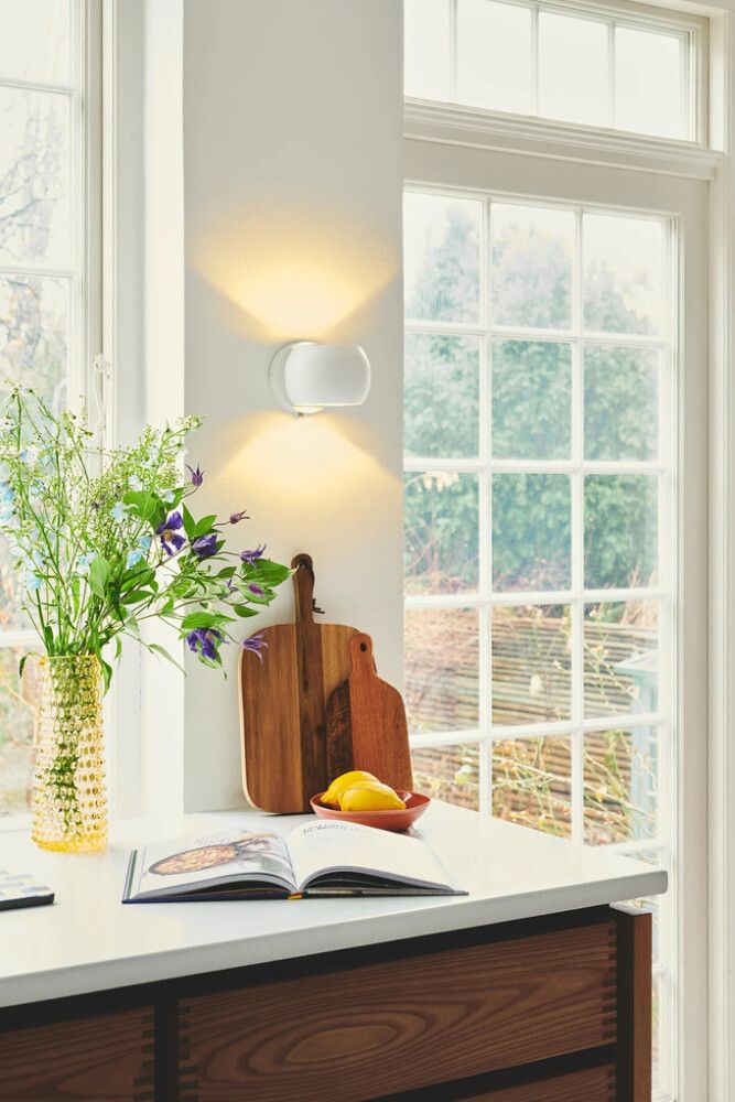 Seinävalaisin Nordlux Belir Valkoinen