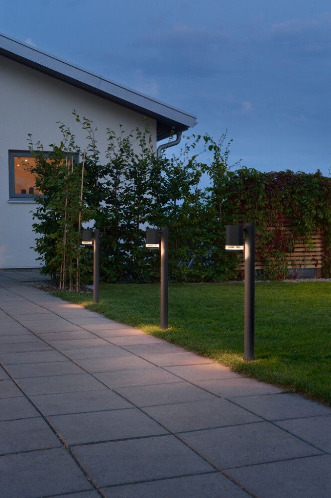 Ulkopylväsvalaisin Konstsmide Modena Musta