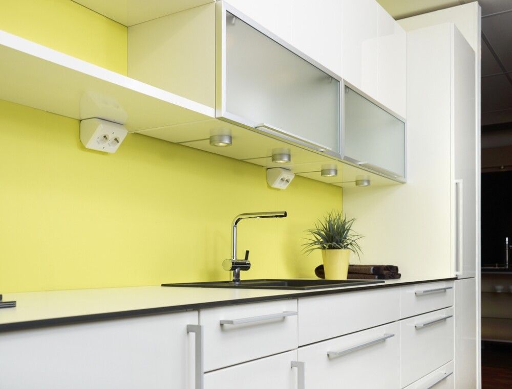 Pintakehys Jussi Kulmapistorasia