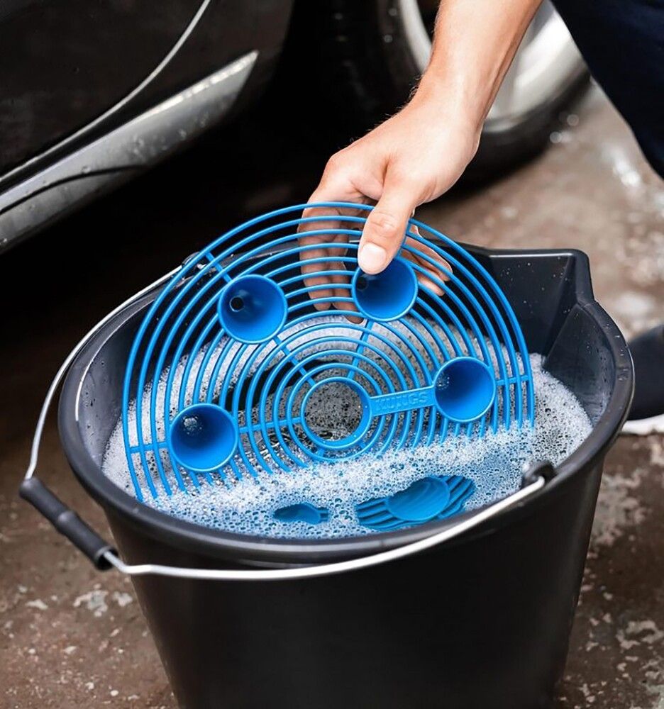 Autonpesuämpäri hiekkasihdillä Kungs 16 l