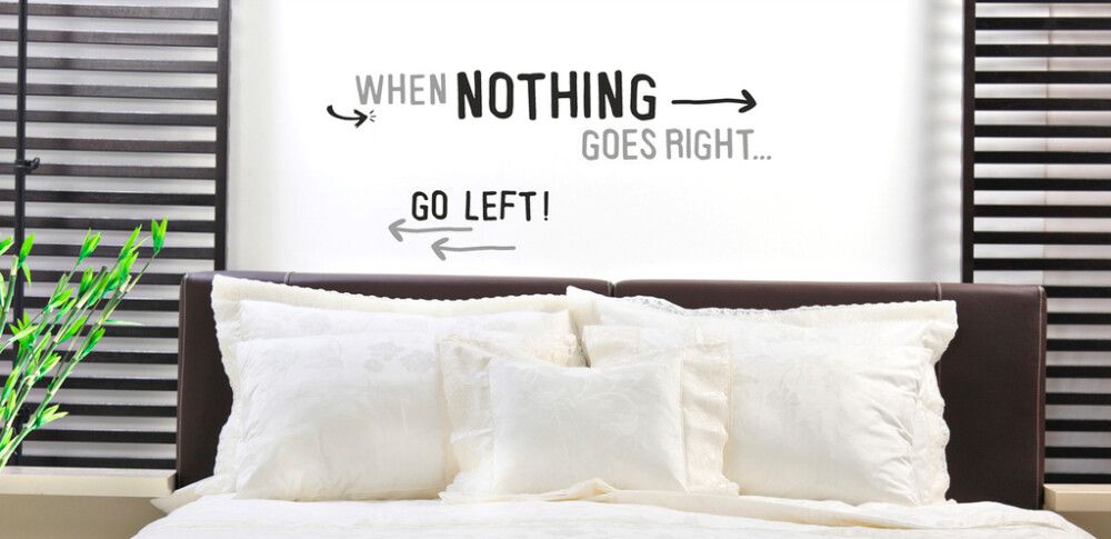 Julistetarra Plage Kaikki Väärin