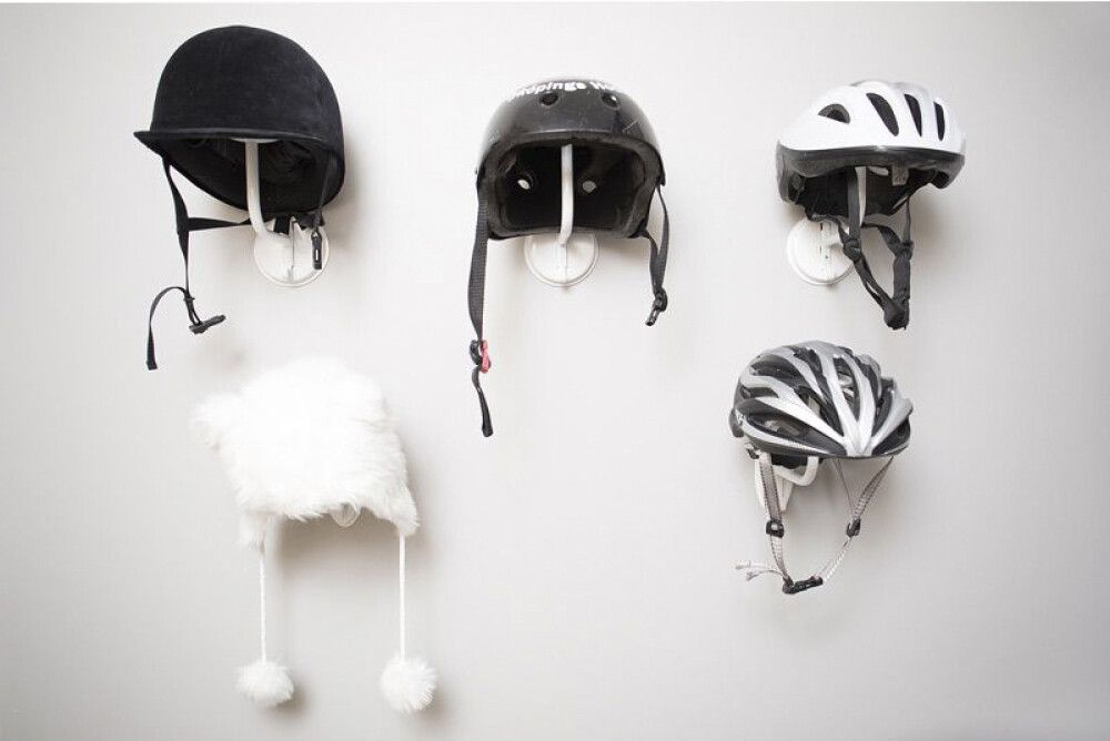 Kypäräkoukku Lundbergs valkoinen