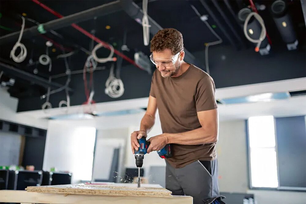 Akkuporakone Bosch GSR 18V-55 + 2 x 5,0 Ah