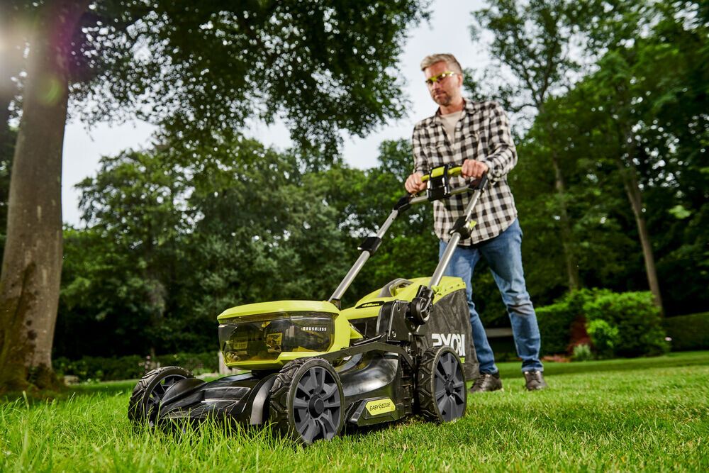 Akkuruohonleikkuri Ryobi RY36LMX46A-140 4 Ah