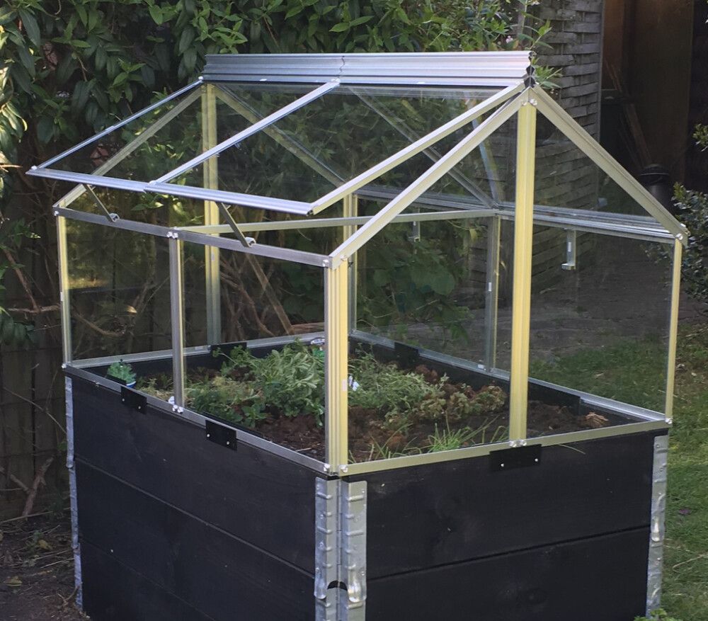 Kasvihuone Gaia lavakauluksen päälle 120 x 80 x 72 cm alumiini